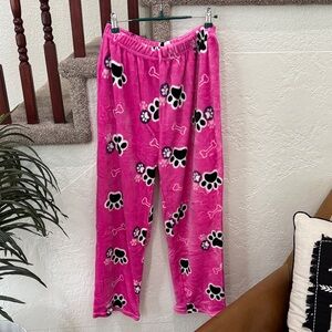 Women’s Pink Paw Print Soft Pajama Pants Small-Medium NWOT